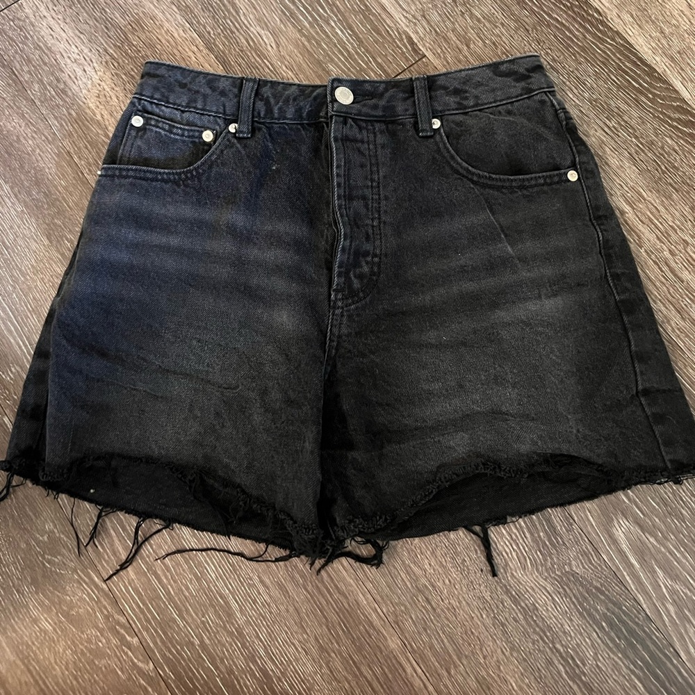 Forever 21 Black Distressed Denim Shorts